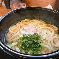 もちもちでさわやか、飽きの来ない「まるしん」のうどん【香美市土佐山田】