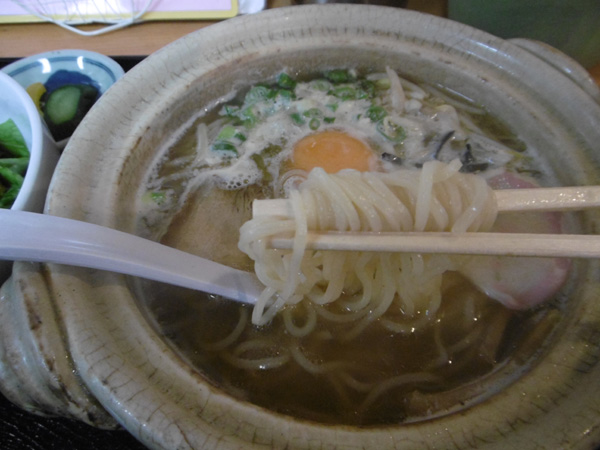 小料理ぼっちり 鍋焼きラーメン3