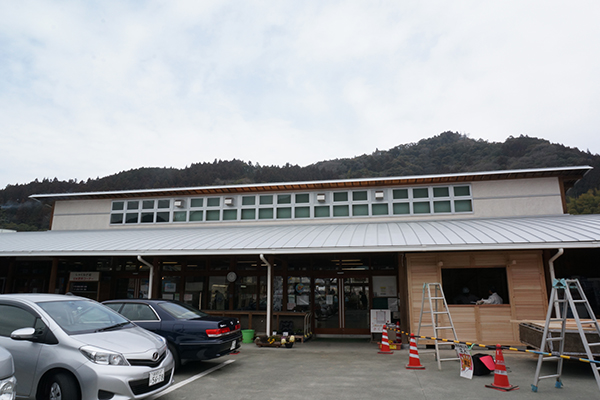 本山さくら市 正面