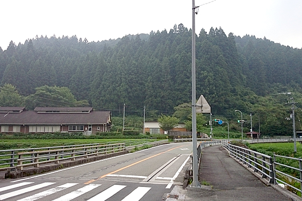 早明浦ダム 本山町景色