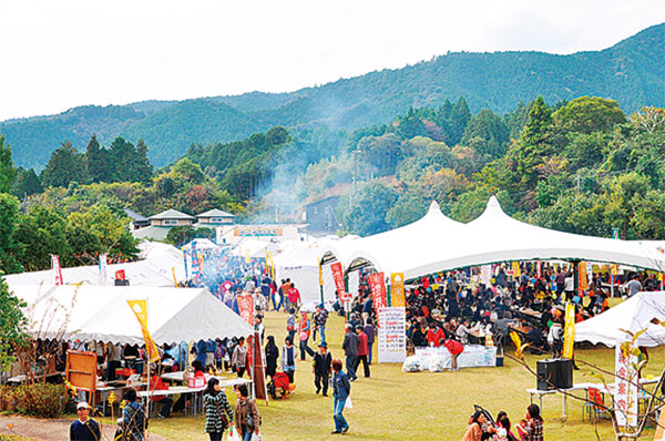 土佐の豊穣祭 高幡会場 米こめフェスタ