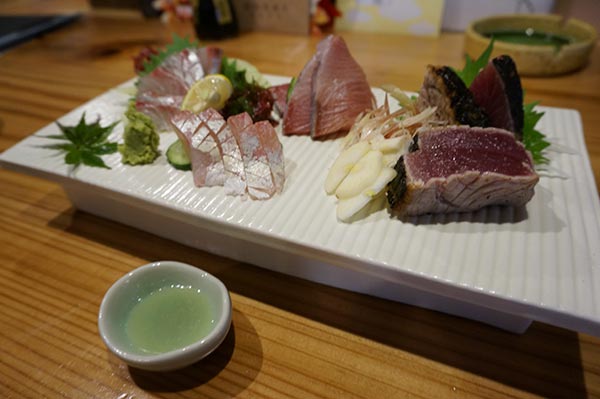 居酒屋いつものところ 十刻のお刺身盛り合わせ