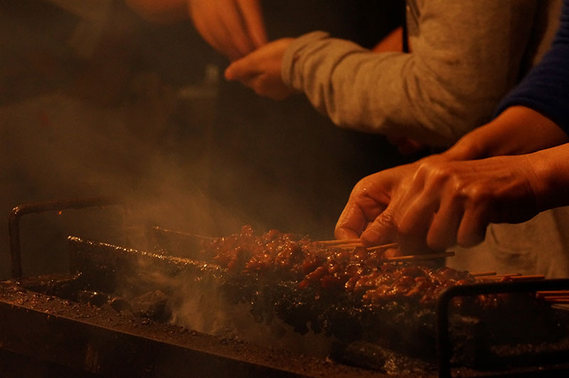 津野町 棚田キャンドルまつりで焼かれていた焼き鳥