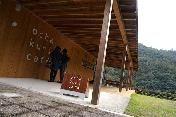 道の駅四万十とおわのおちゃくりカフェ 外観