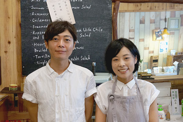 ぜにや菓子店さん、息子さんとその奥さん