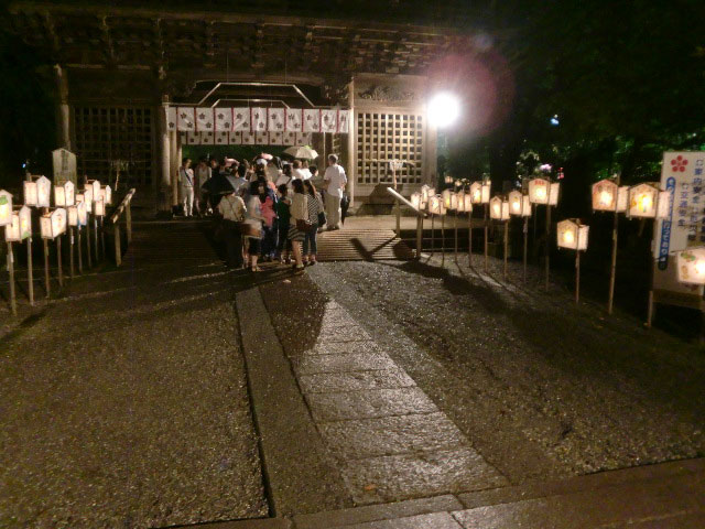 潮江天満宮の境内